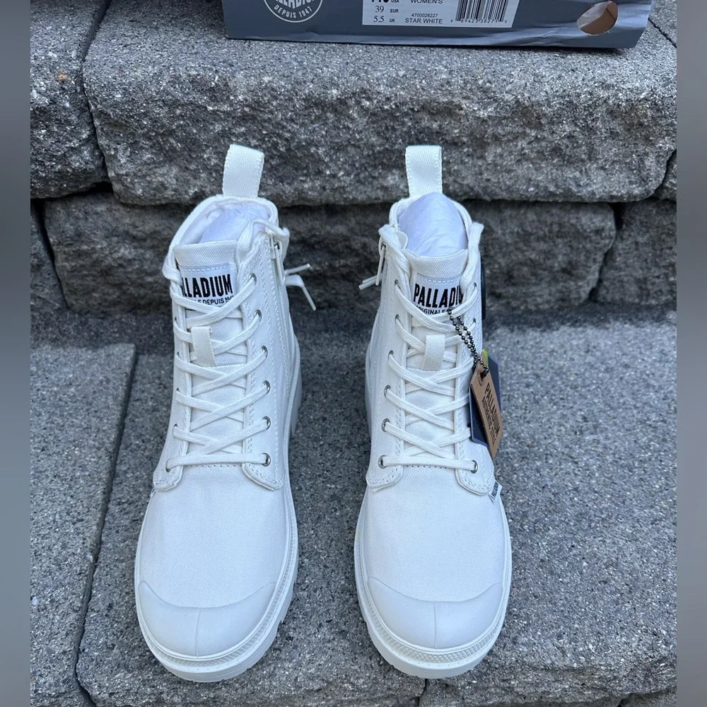 New in Box Palladium Women's White Pallabase Twill Size 7.5 Combat Boots - Picture 5 of 14